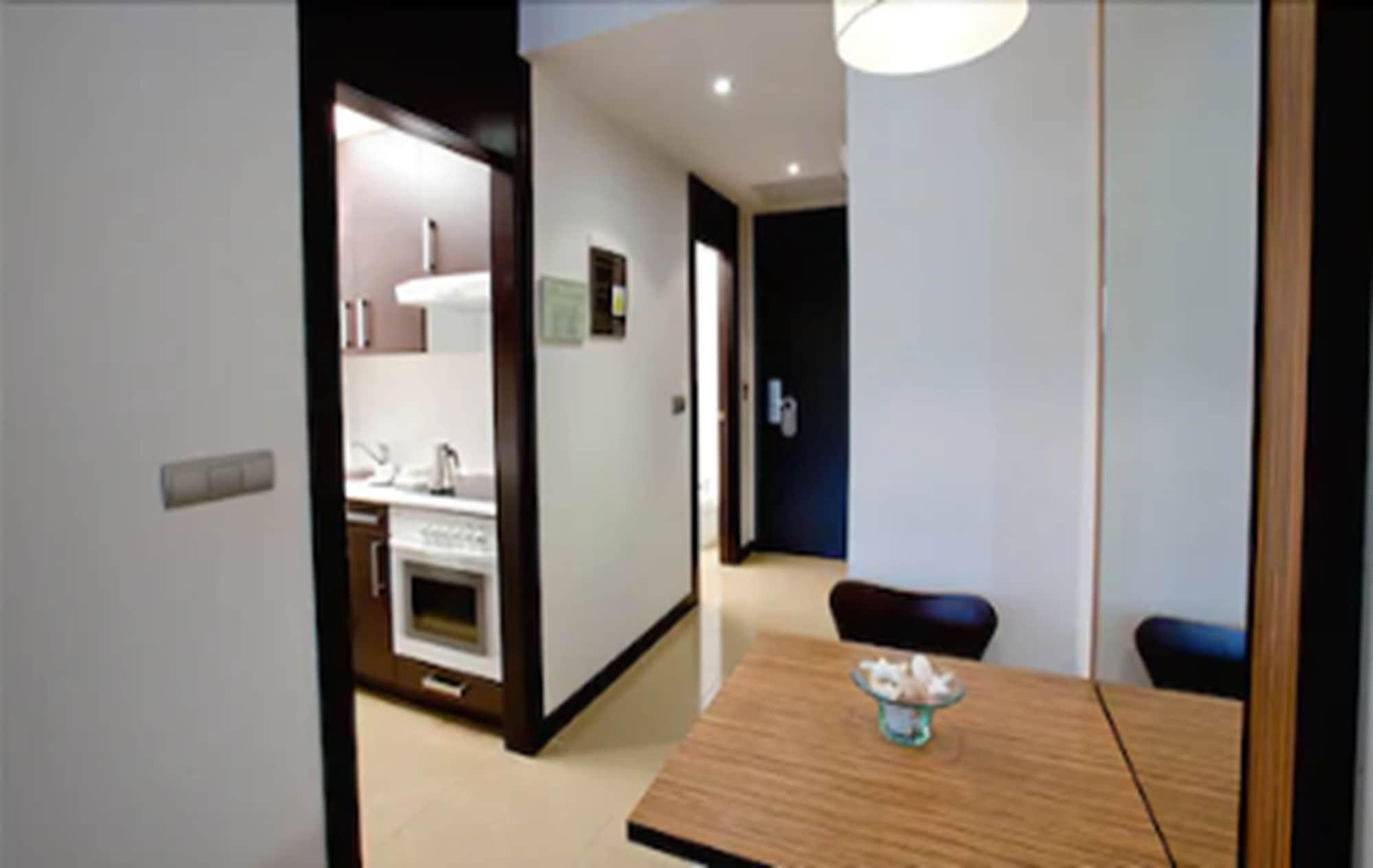 Aparthotel Attica21 As Galeras Bastiagueiro Bagian luar foto