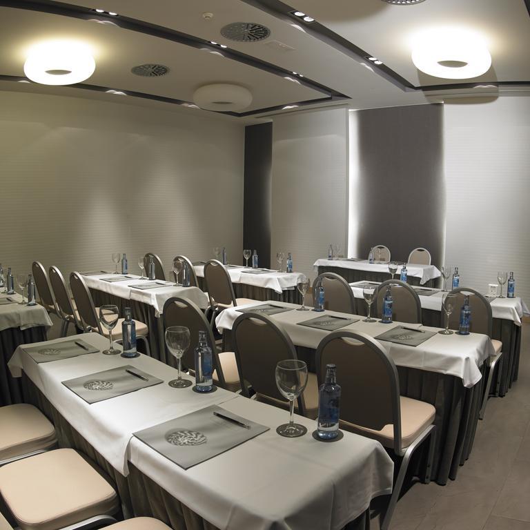 Aparthotel Attica21 As Galeras Bastiagueiro Bagian luar foto